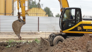 Выкопать яму экскаватором в Новом Уренгое от 933 руб. - 2Землекопа-Нвг 